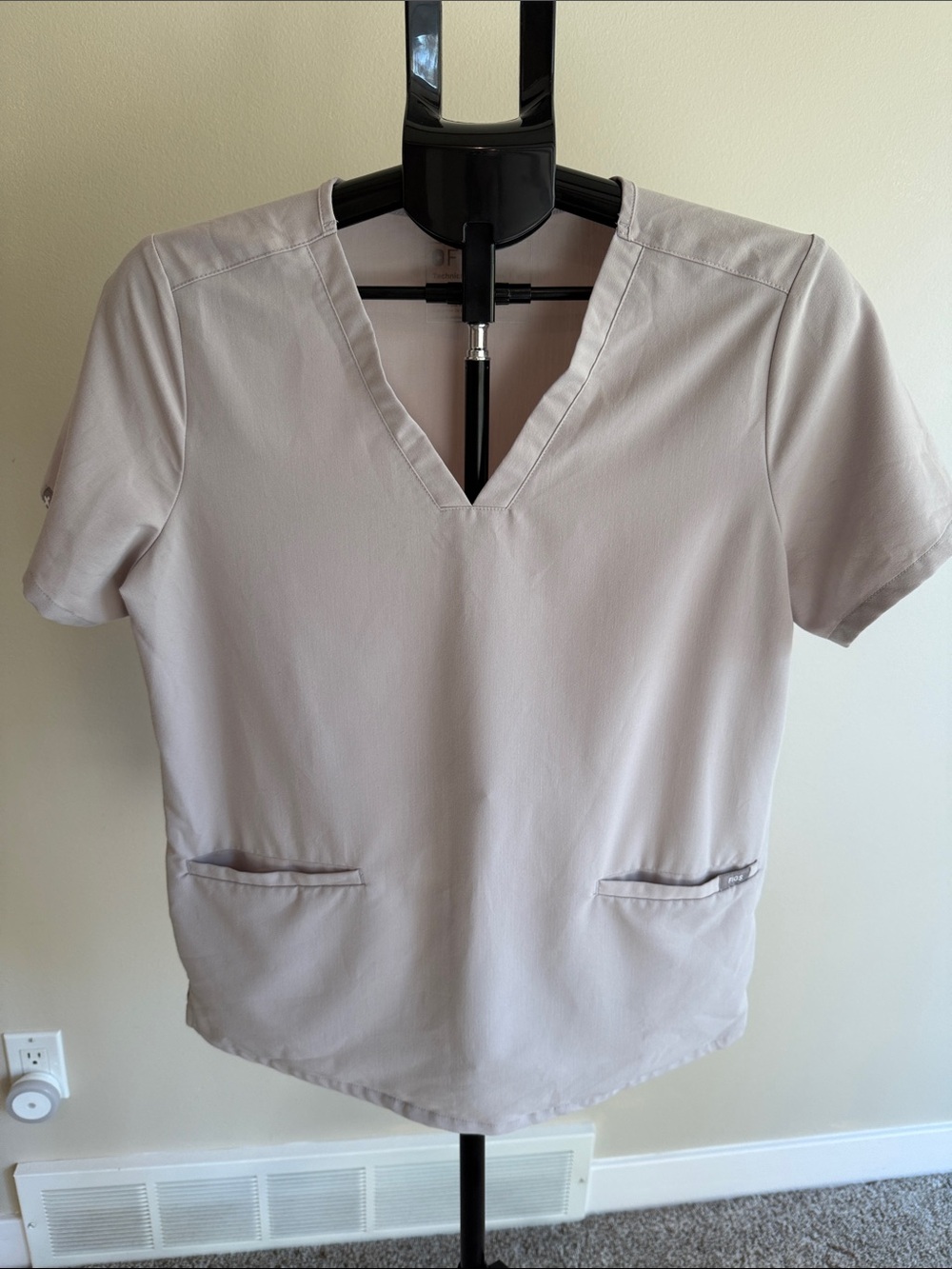 Figs Women's Short Sleeve V-Neck Top in Light Taupe